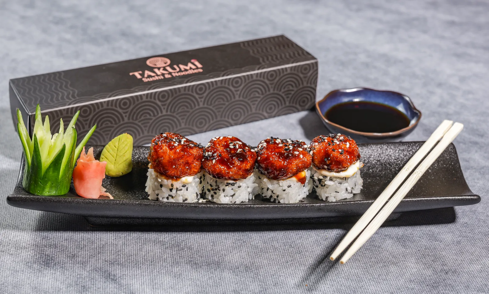 Buffalo Shrimp Maki - بوفالو روبيان ماكي