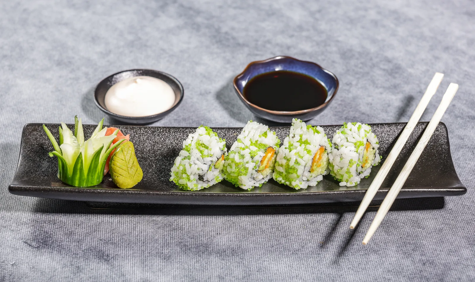 Veggie Roll - رول الخضار