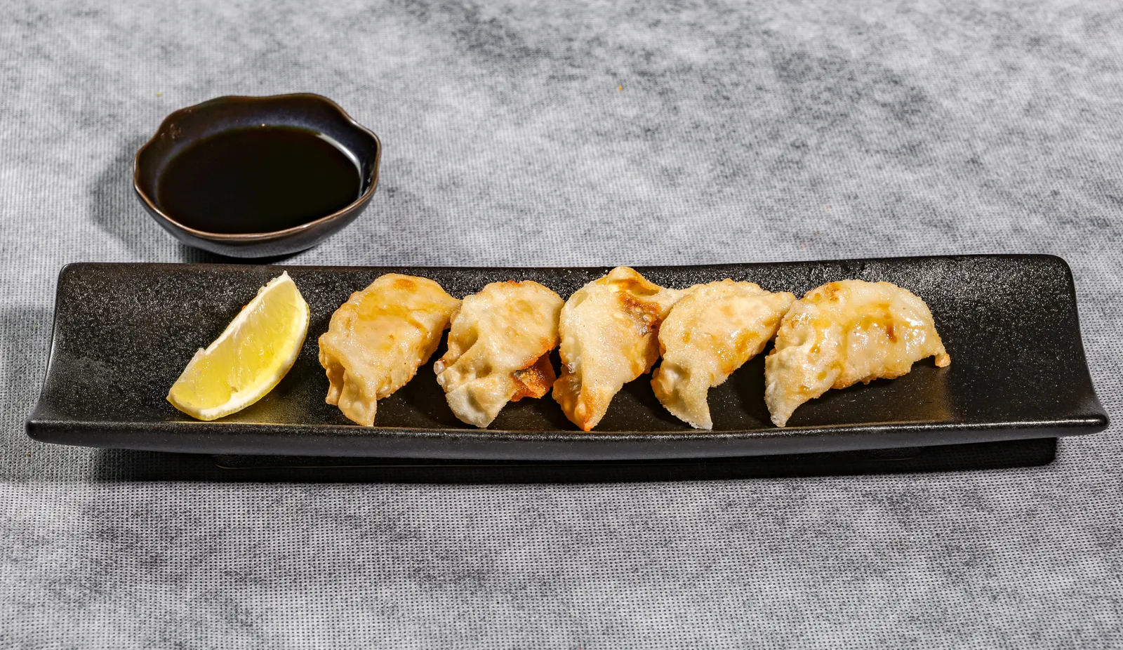 Gyoza Shrimp (Grill/Fried) - جيوزا روبيان (مشوي / مقلي)